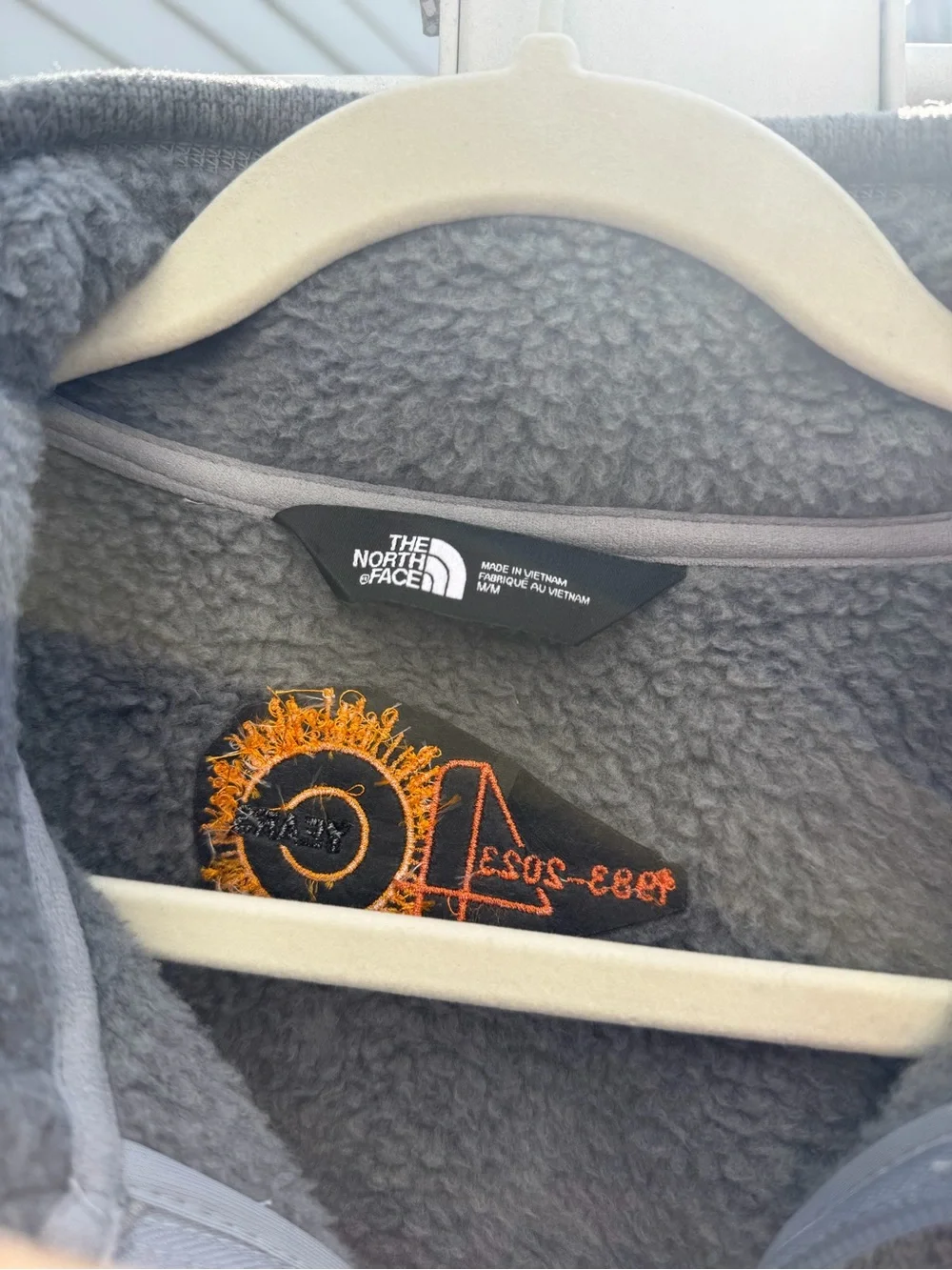 The North Face Sweater Fleece Jacket Men’s M Gray Full Zip NWT